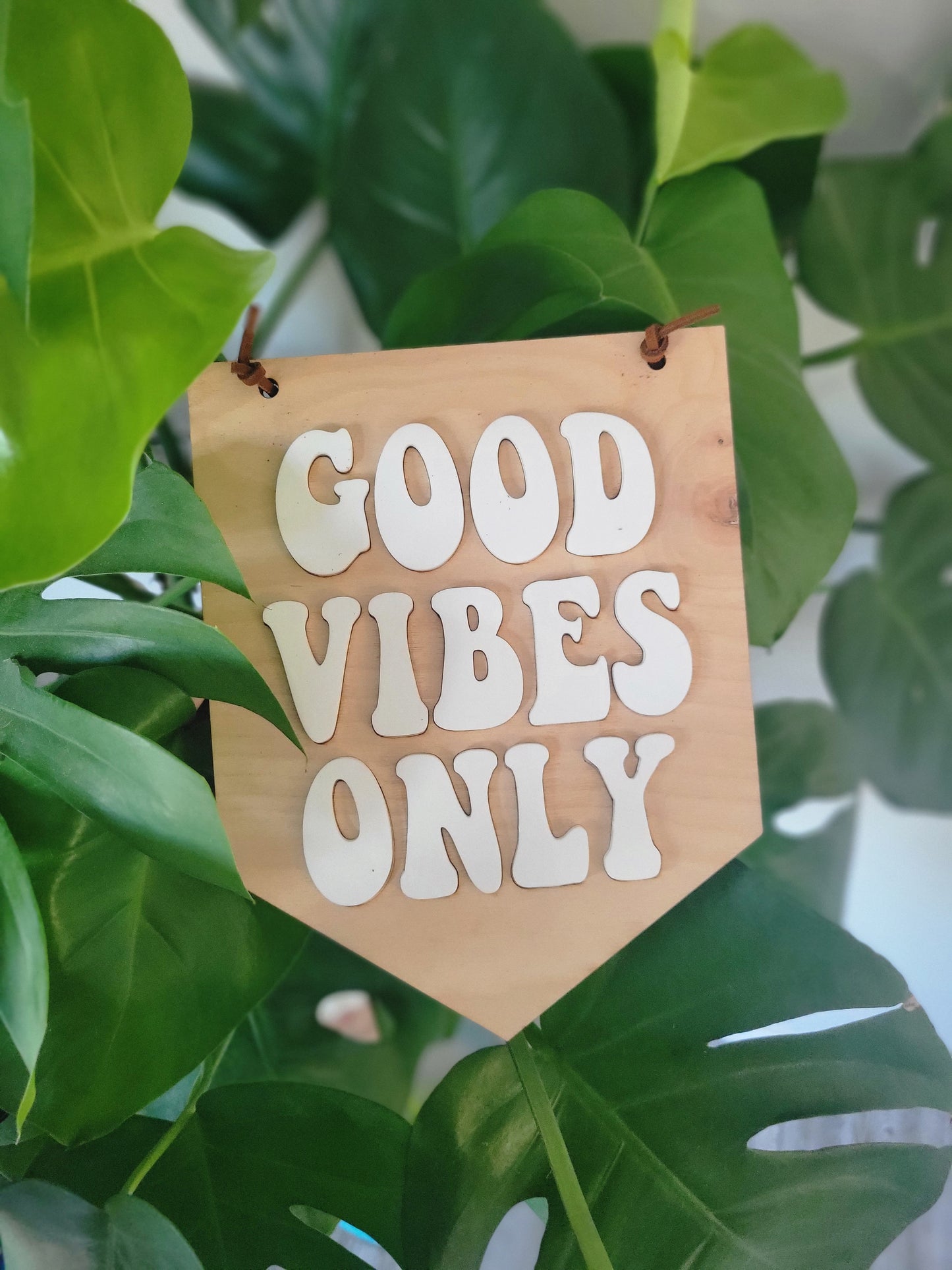 Good Vibes Only